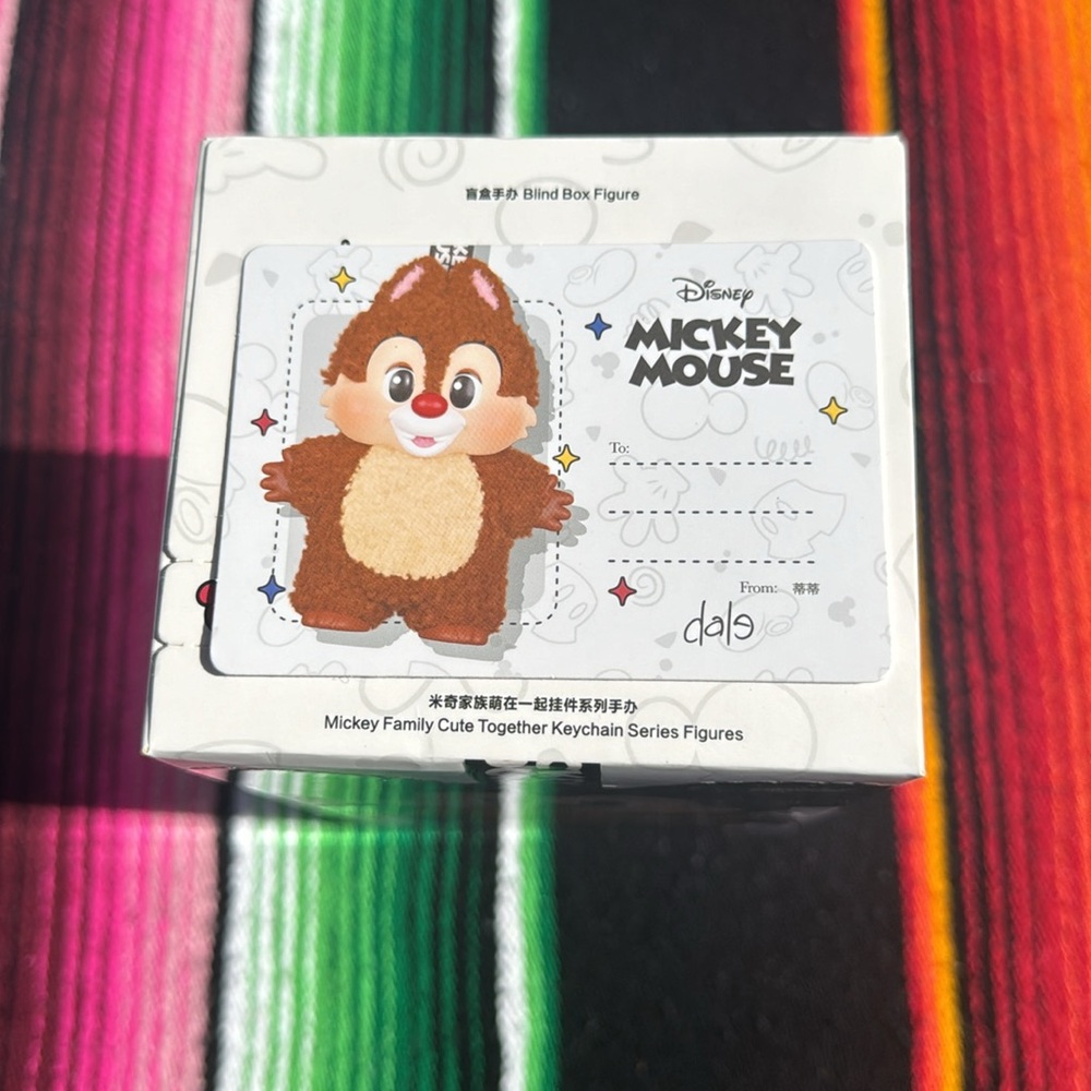 Mickey Mouse Family Cute Together- Dale